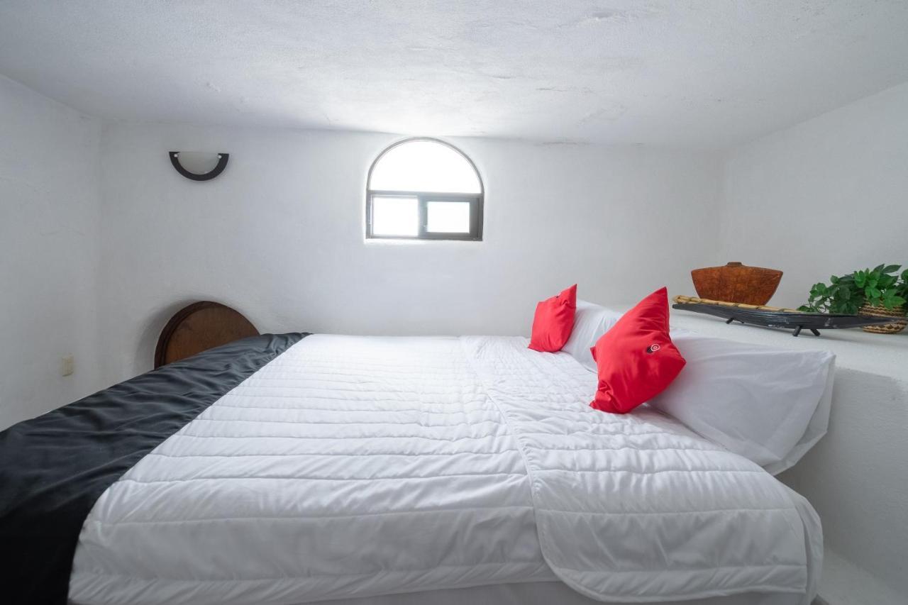 Capital O Next Yard Hotel & Suites Tequisquiapan Сан-Луис-Потоси Экстерьер фото