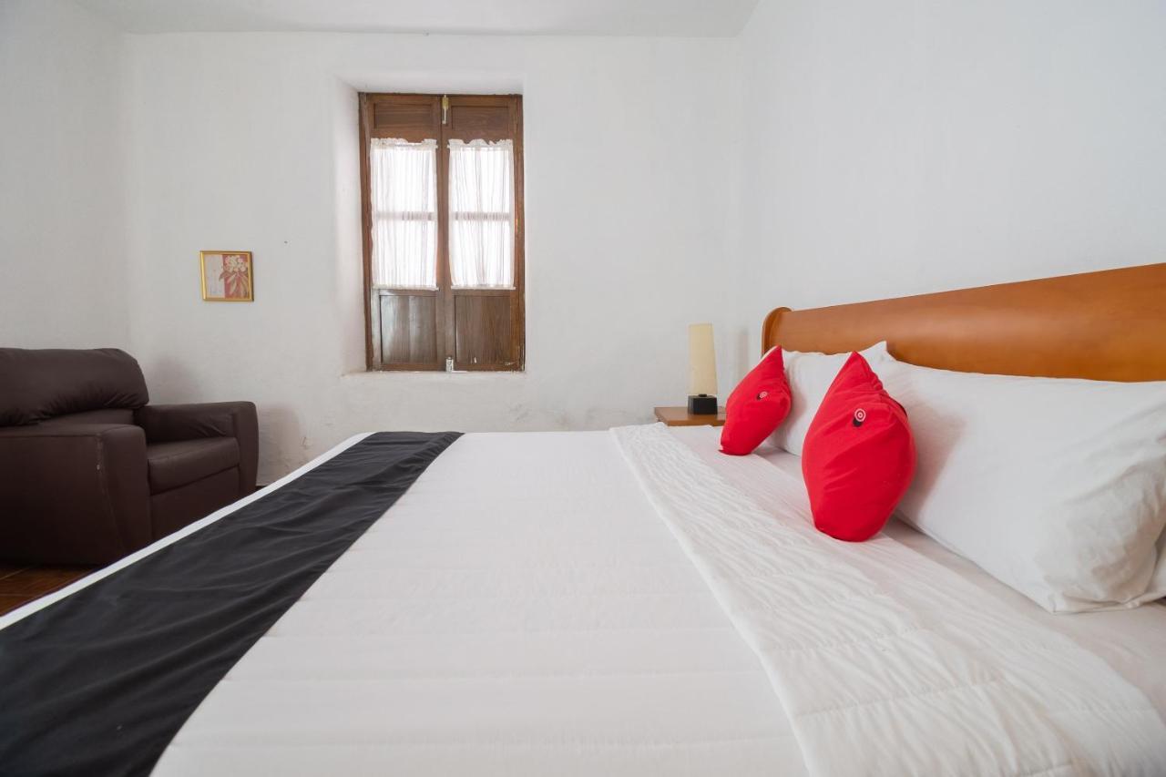 Capital O Next Yard Hotel & Suites Tequisquiapan Сан-Луис-Потоси Экстерьер фото